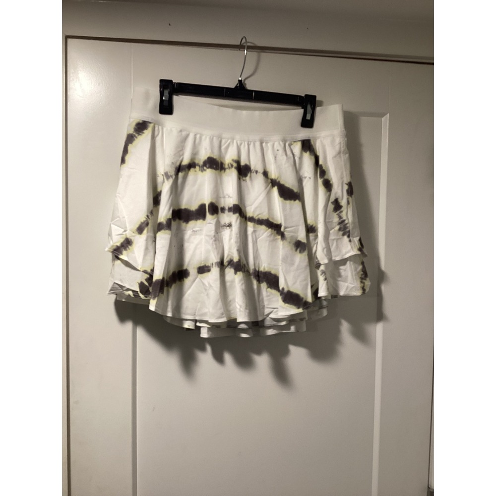 Lululemon Court Rival‎ High-Rise Skirt White Black Yellow Tie Dye Athletic Skort